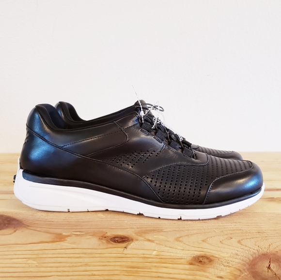 drifter athletic sneakers
